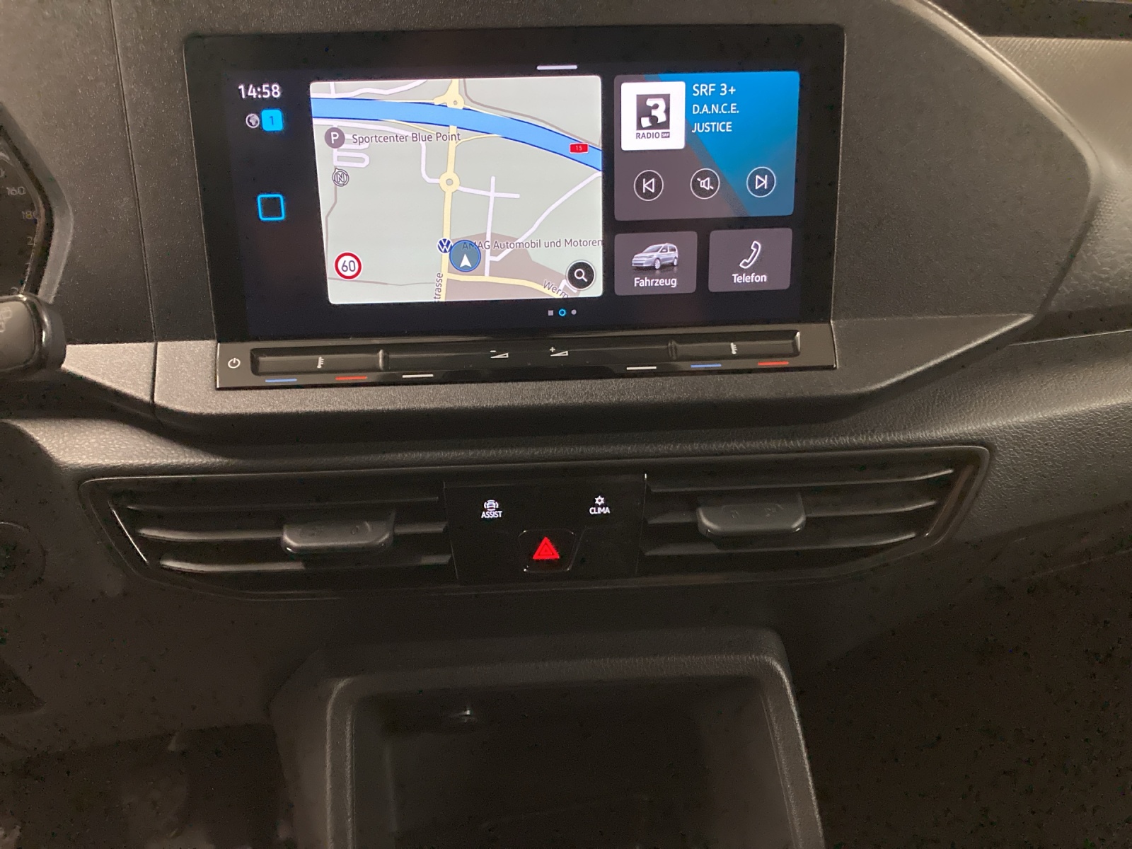 VW Caddy Kombi 2.0TDI-image-10