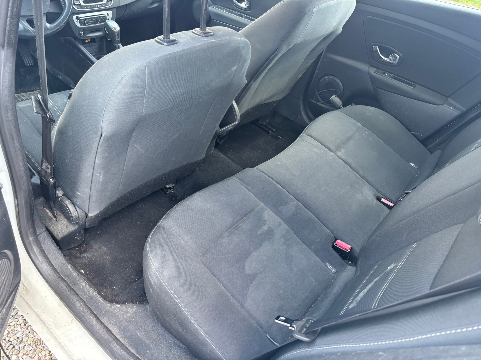RENAULT Mégane Grandtour 1.5 dCi Dynamique EDC-image-10