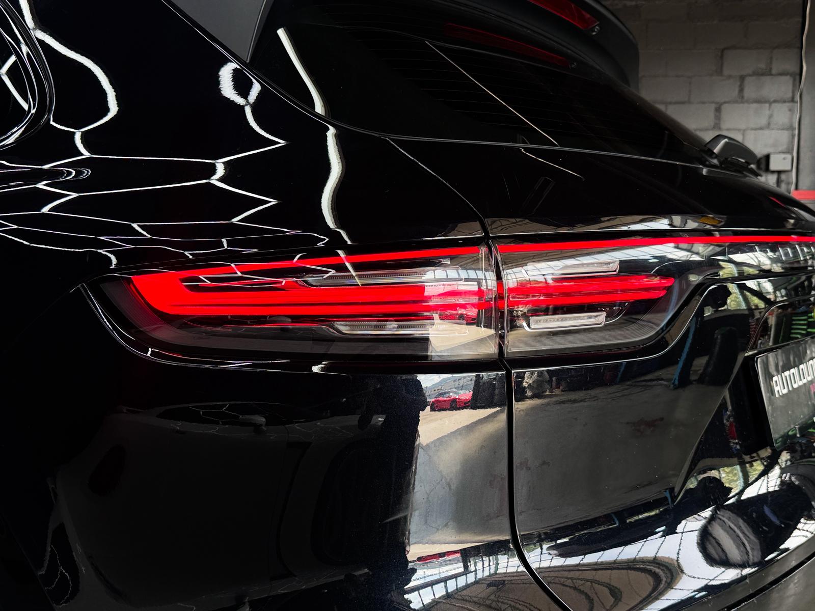 PORSCHE Cayenne E-Hybrid-image-6