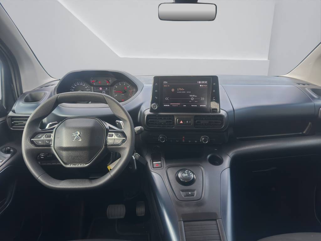 PEUGEOT Rifter 1.2 PureTech Allure EAT8-image-5