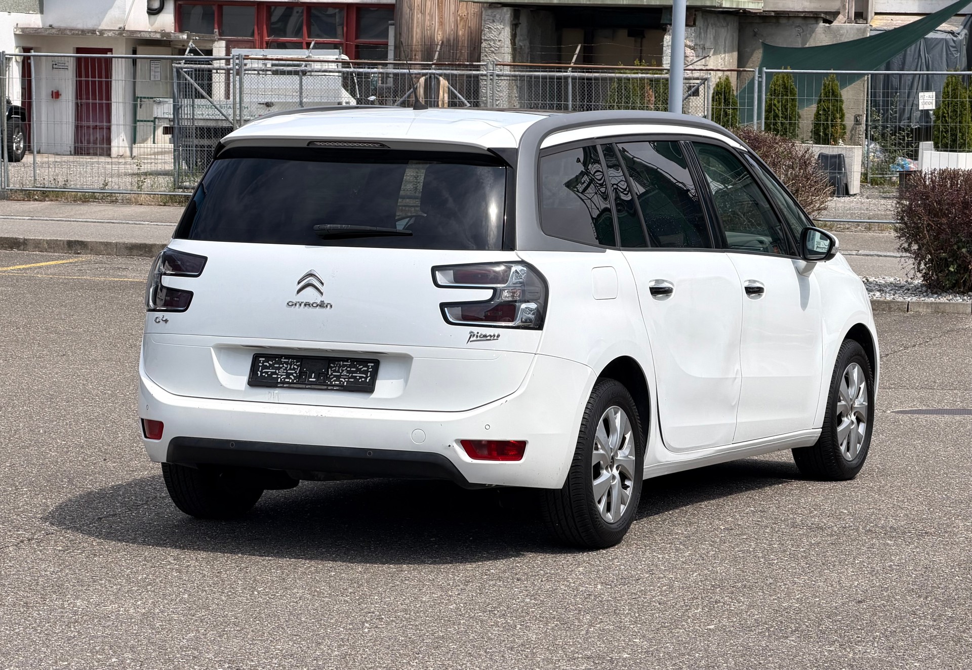 CITROEN Grand C4 Picasso 1.6i 16V e-THP Exclusive 7 Plätz-image-3