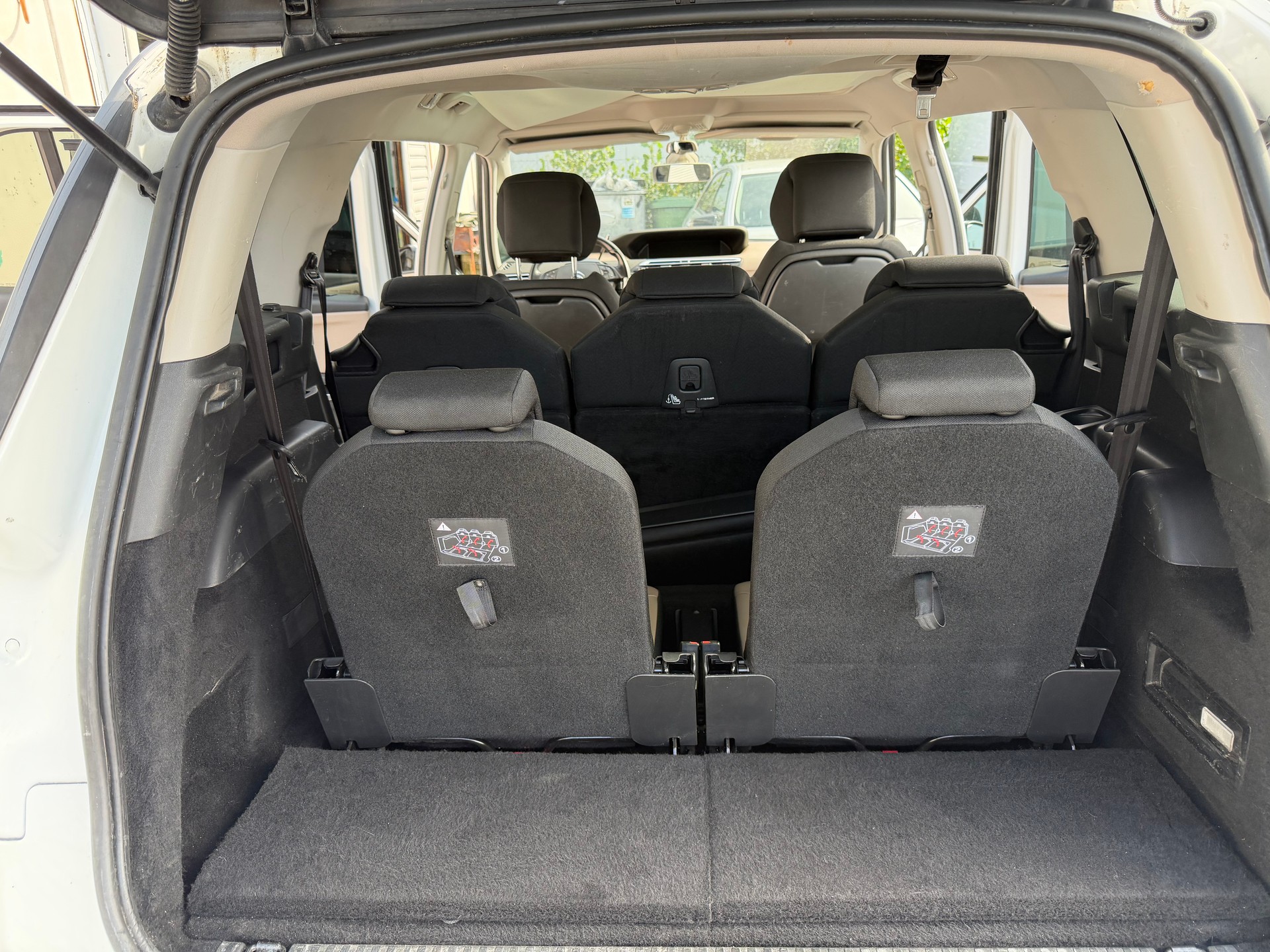 CITROEN Grand C4 Picasso 1.6i 16V e-THP Exclusive 7 Plätz-image-7