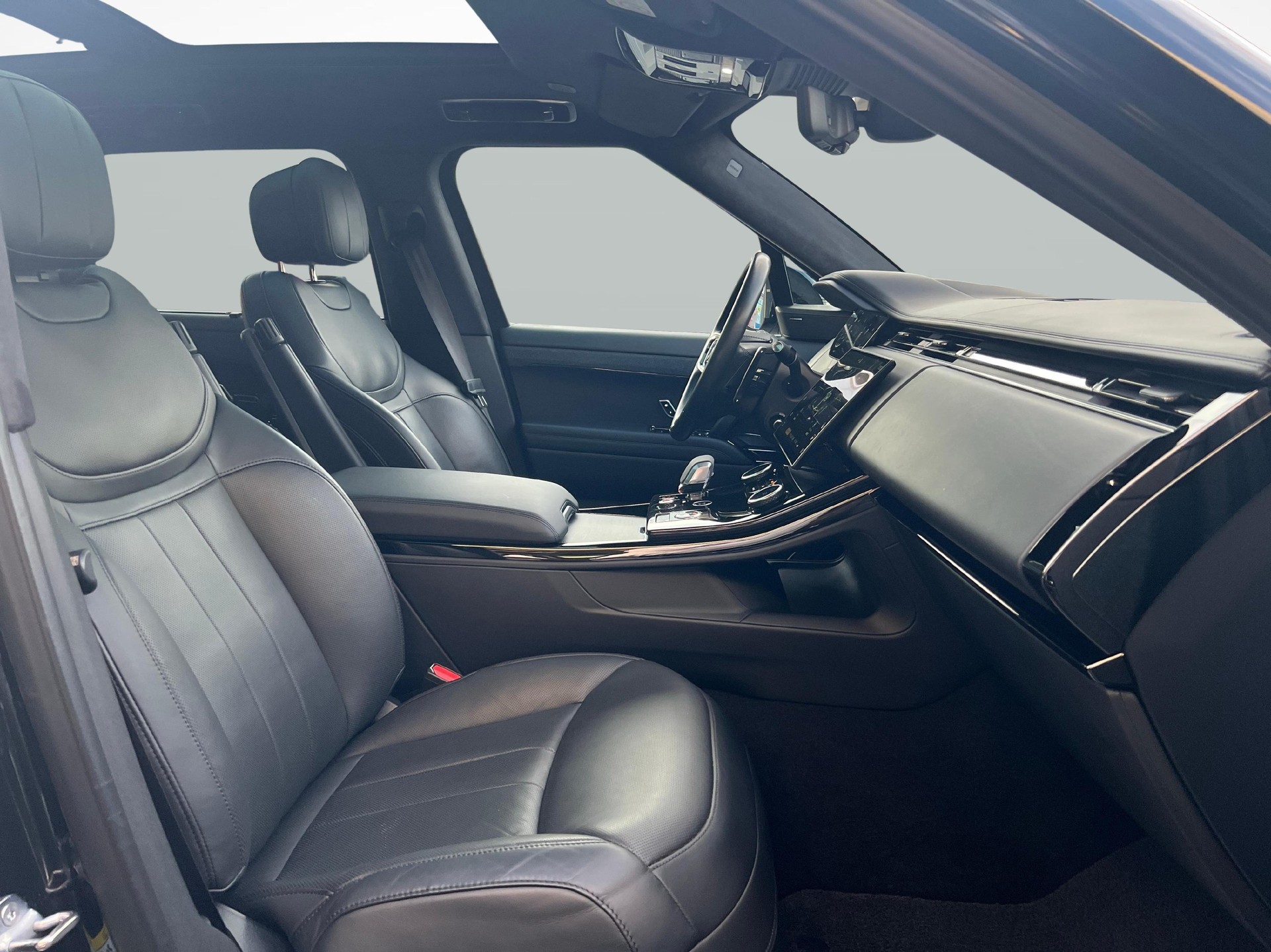 LAND ROVER Range Rover Sport 3.0 TD6 350 First Edition-image-9