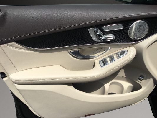 MERCEDES-BENZ GLC 400 d AMG Line 4Matic-image-9