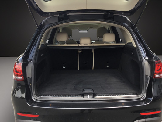 MERCEDES-BENZ GLC 400 d AMG Line 4Matic-image-11