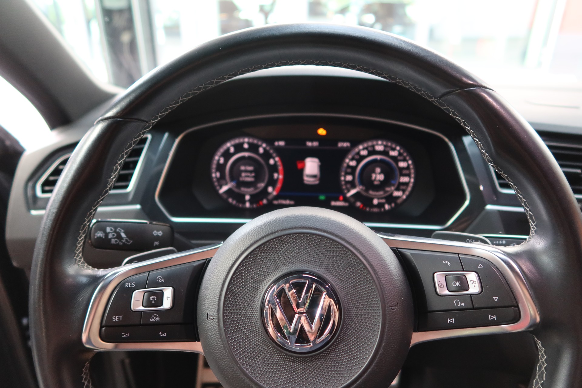 VW Tiguan 2.0TSI High 4M-image-10