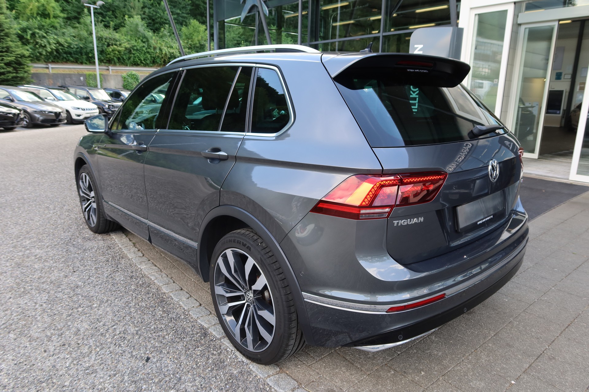 VW Tiguan 2.0TSI High 4M-image-4
