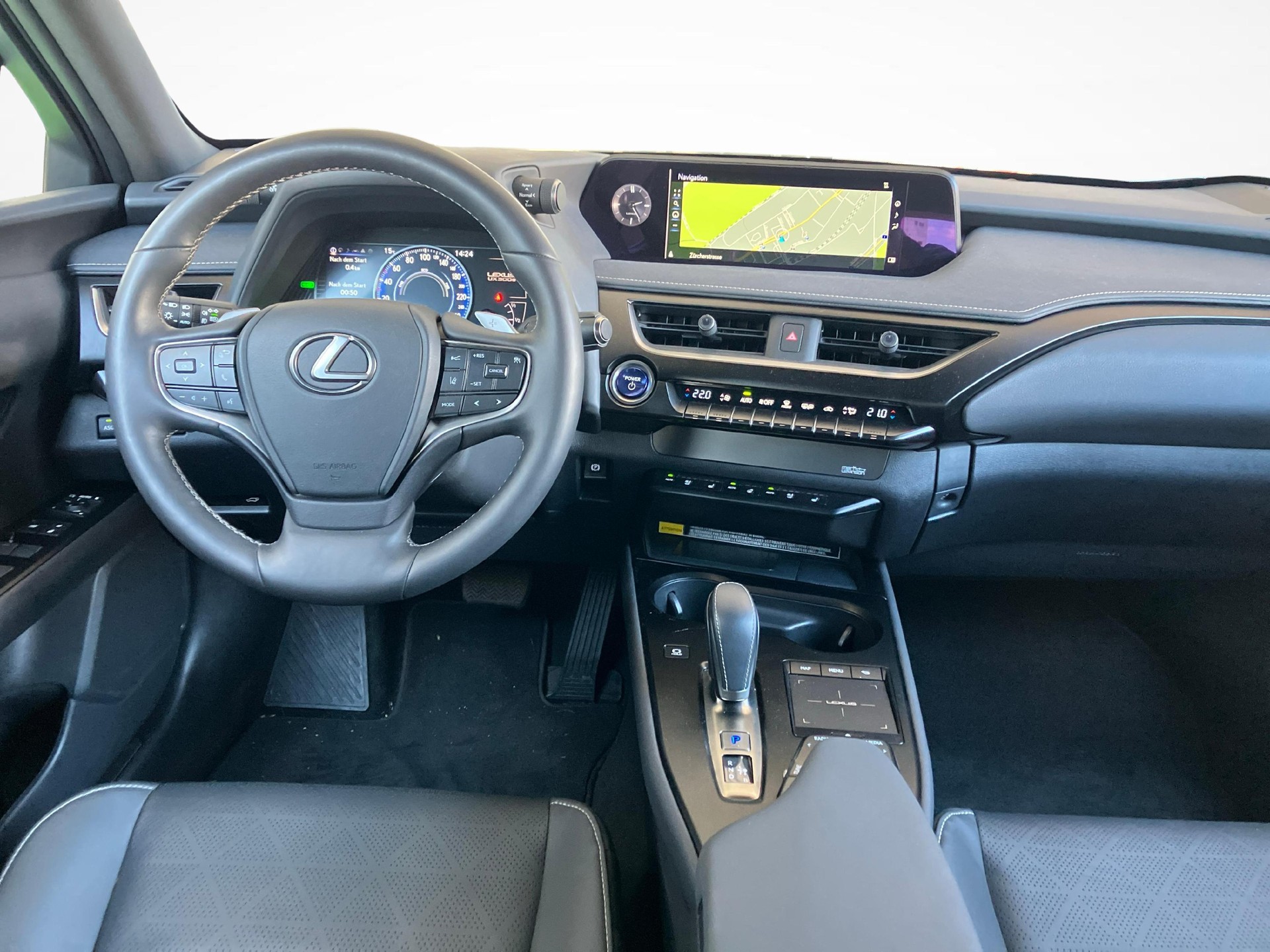 LEXUS UX 300e Excellence-image-10