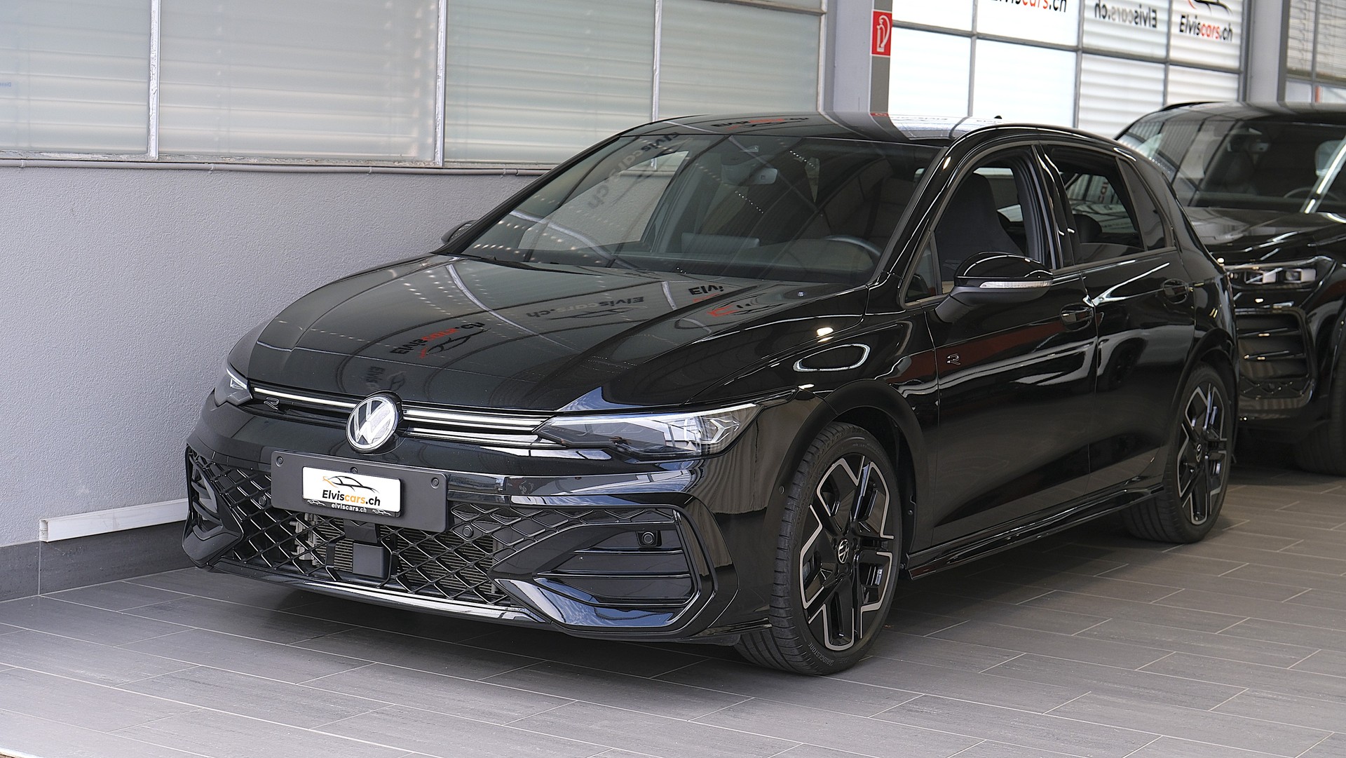 VW Golf 1.5 e TSI mHEV R-Line DSG * Black Style *-image-7