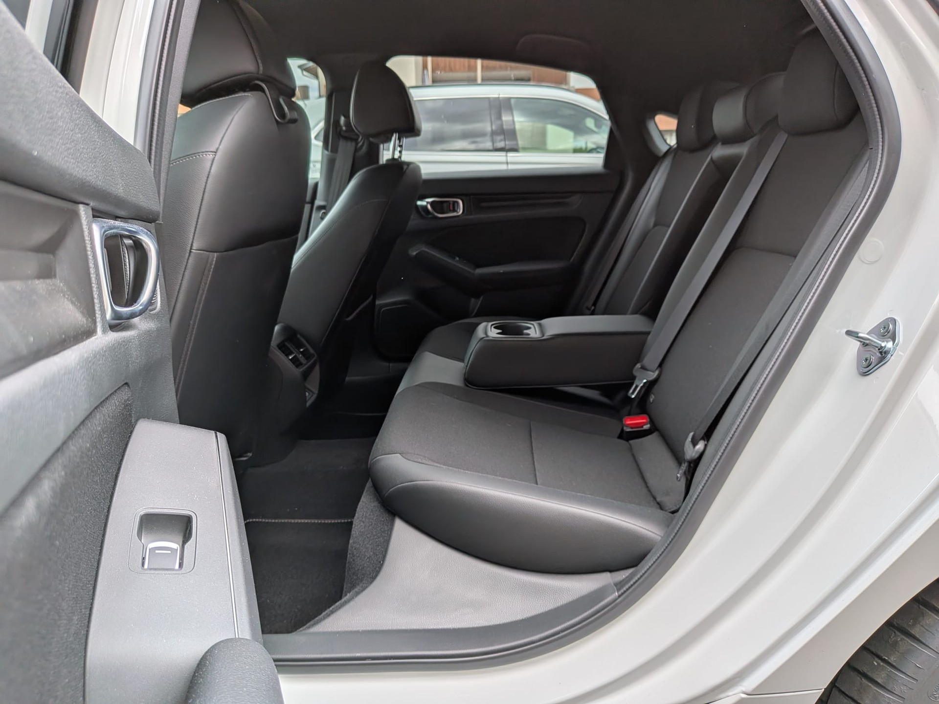 HONDA Civic 2.0 i-MMD HEV Sport-image-9