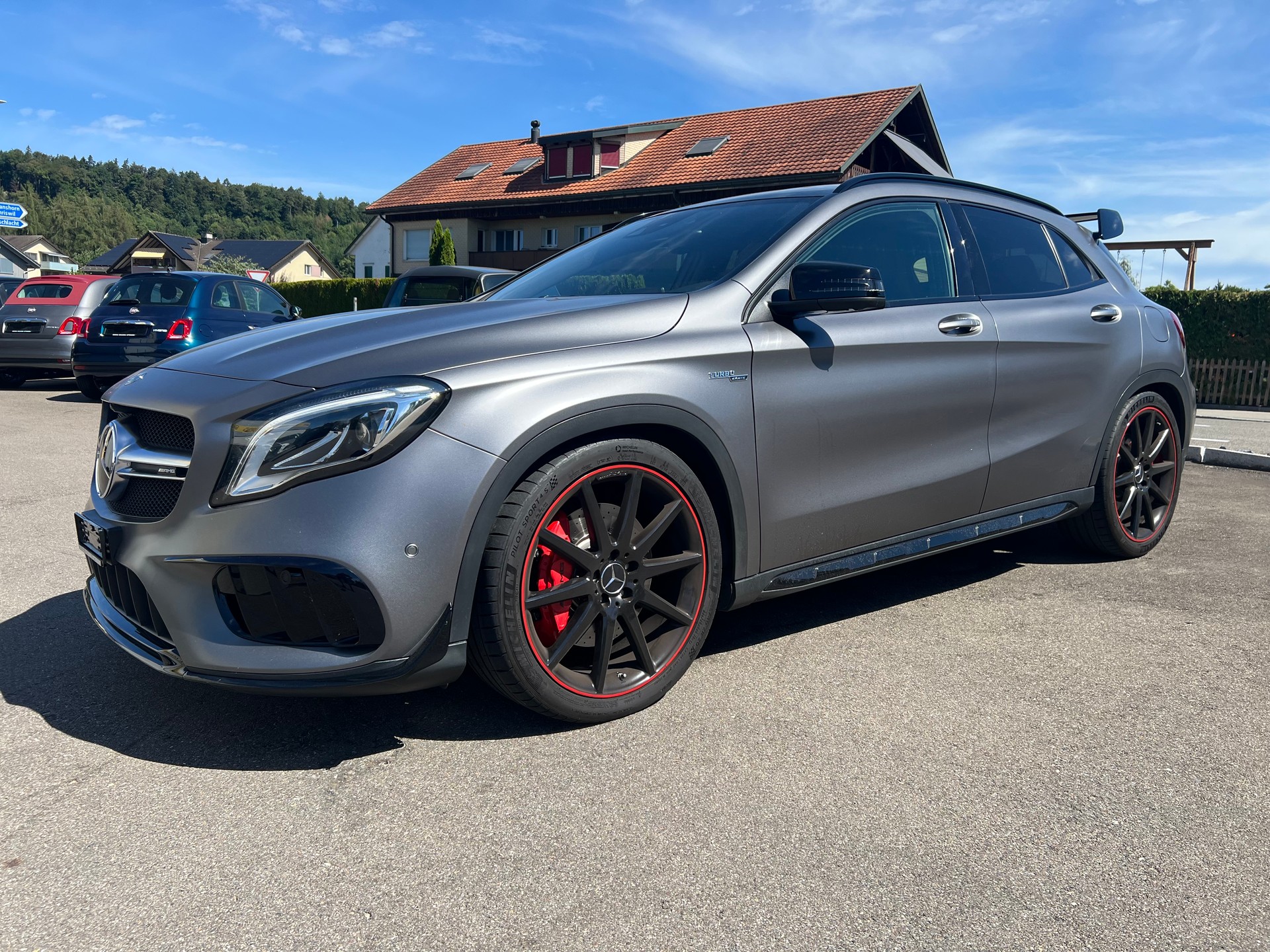 MERCEDES-BENZ GLA 45 AMG 4Matic 7G-DCT-image-0