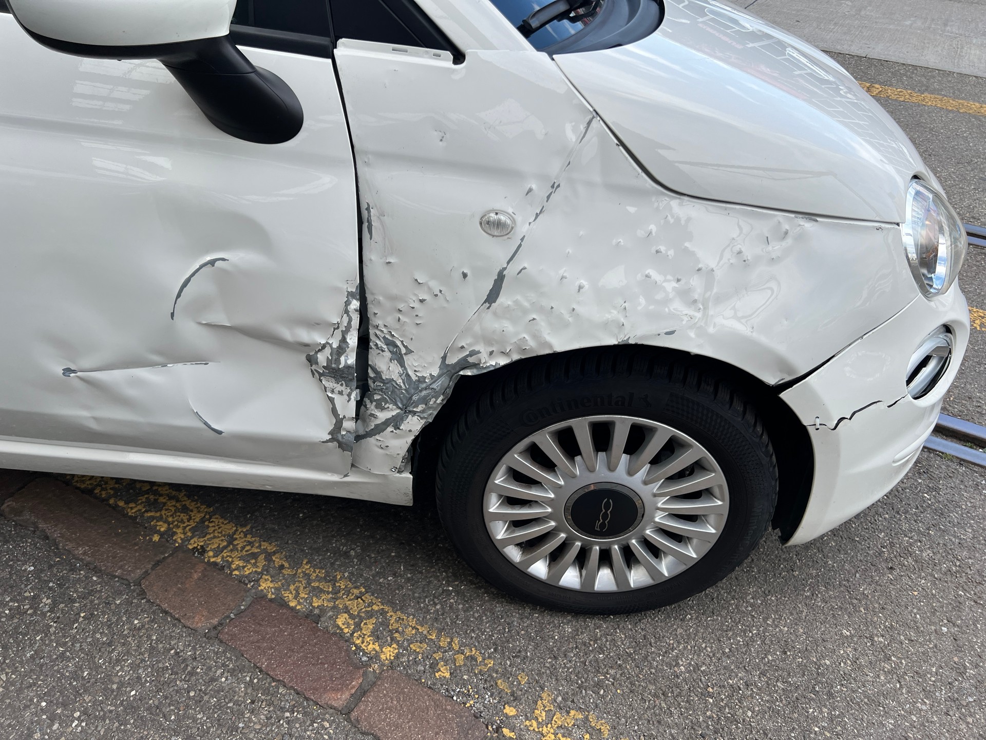 FIAT 500 1.0 N3 MildHybrid Cult-image-9