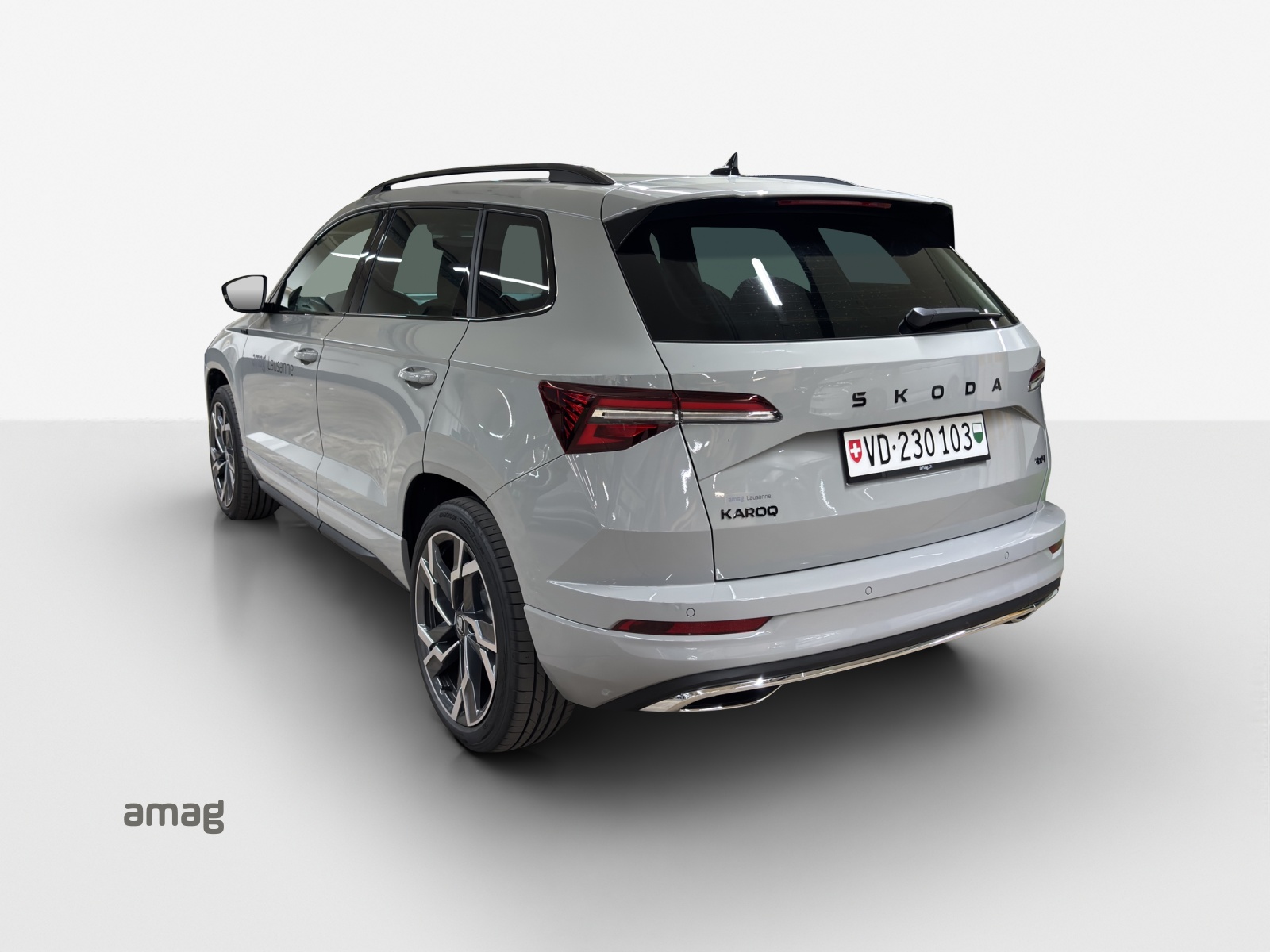 SKODA Karoq 2.0 TSI SportLine 4x4 DSG-showroom-element-2
