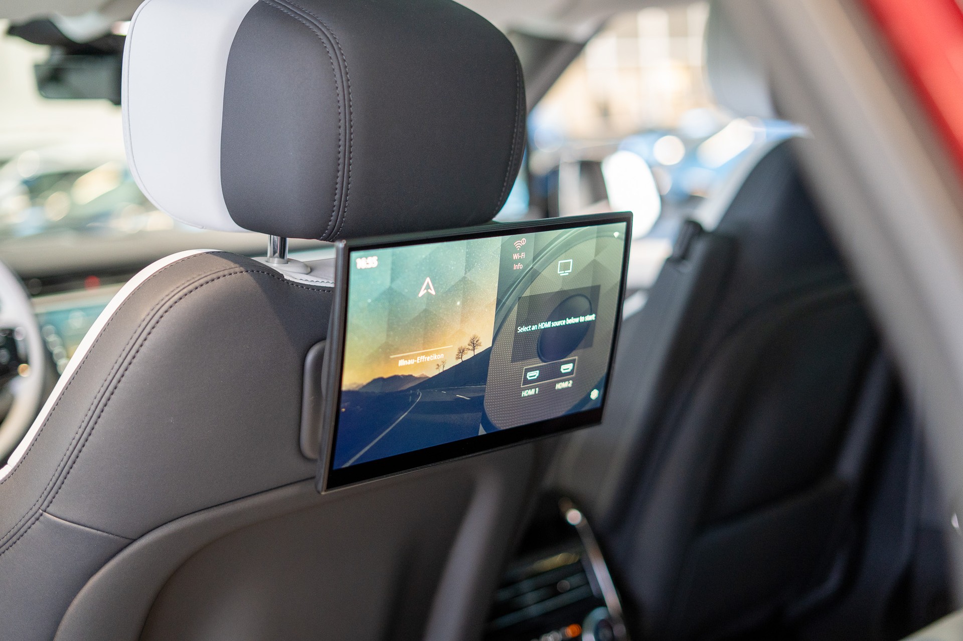 LAND ROVER Range Rover Sport 4.4 V8 First Edition / Fond-Entertainment / 360°Kamera /-image-15