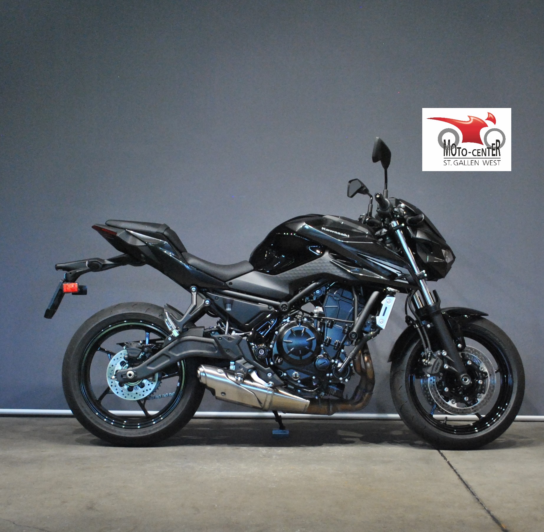 KAWASAKI Z 650 S (35kW)-showroom-element-1