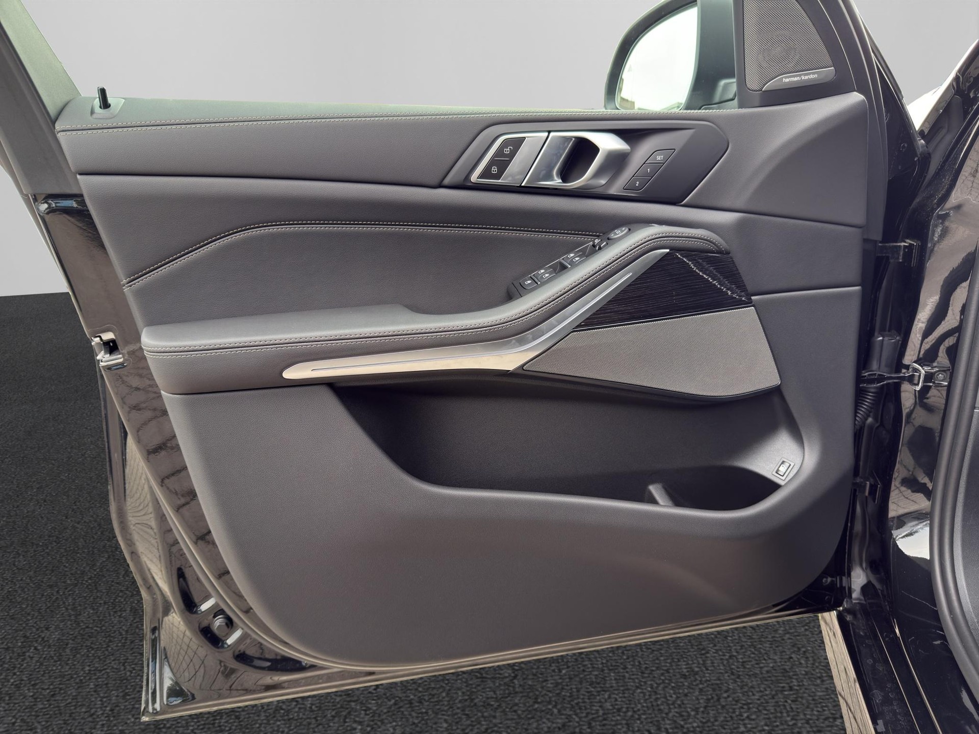 BMW X5 50e xDrive M Sport-image-10