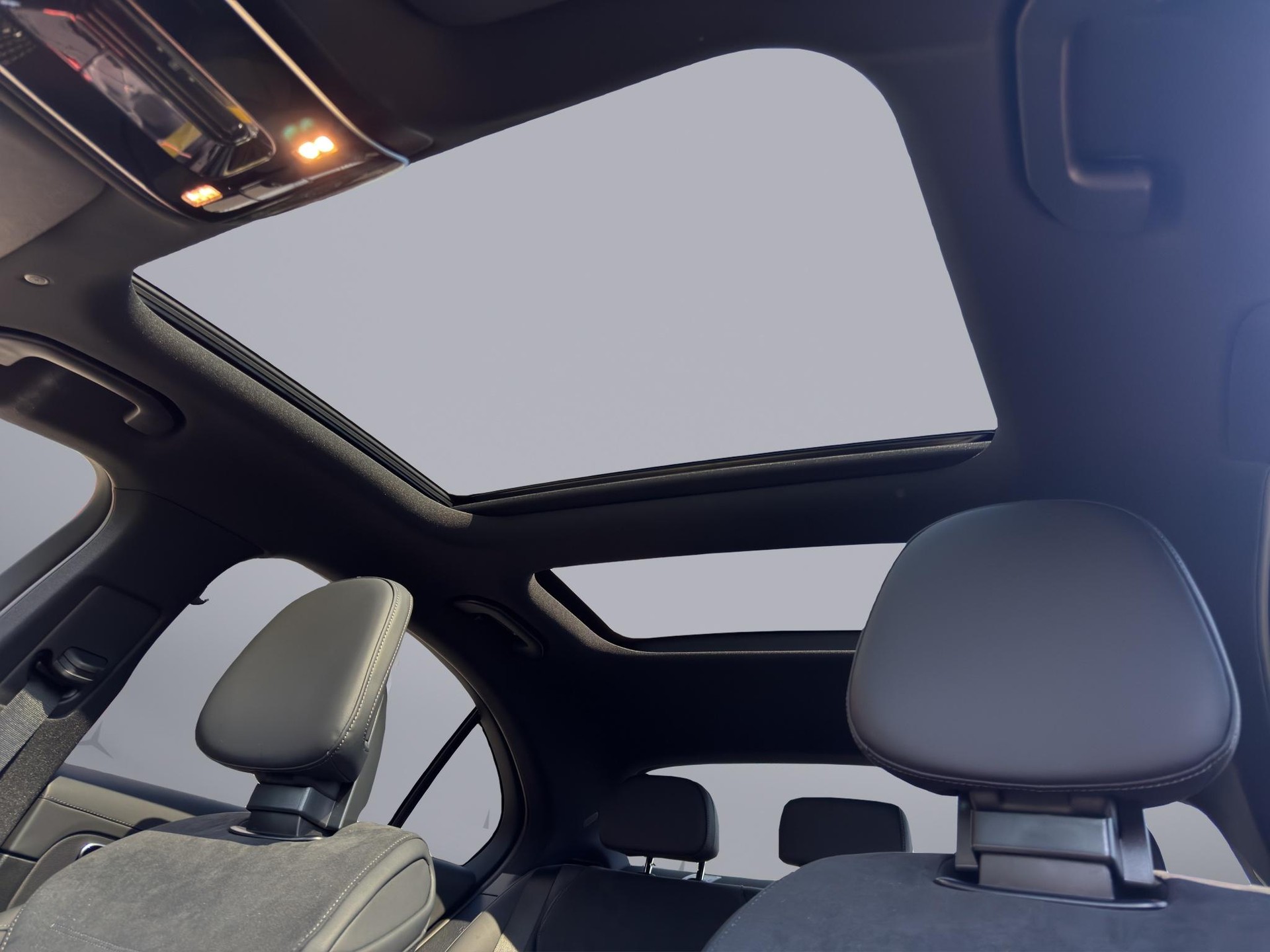 MERCEDES-BENZ C 220 d Swiss Star AMG Line 4matic-image-20