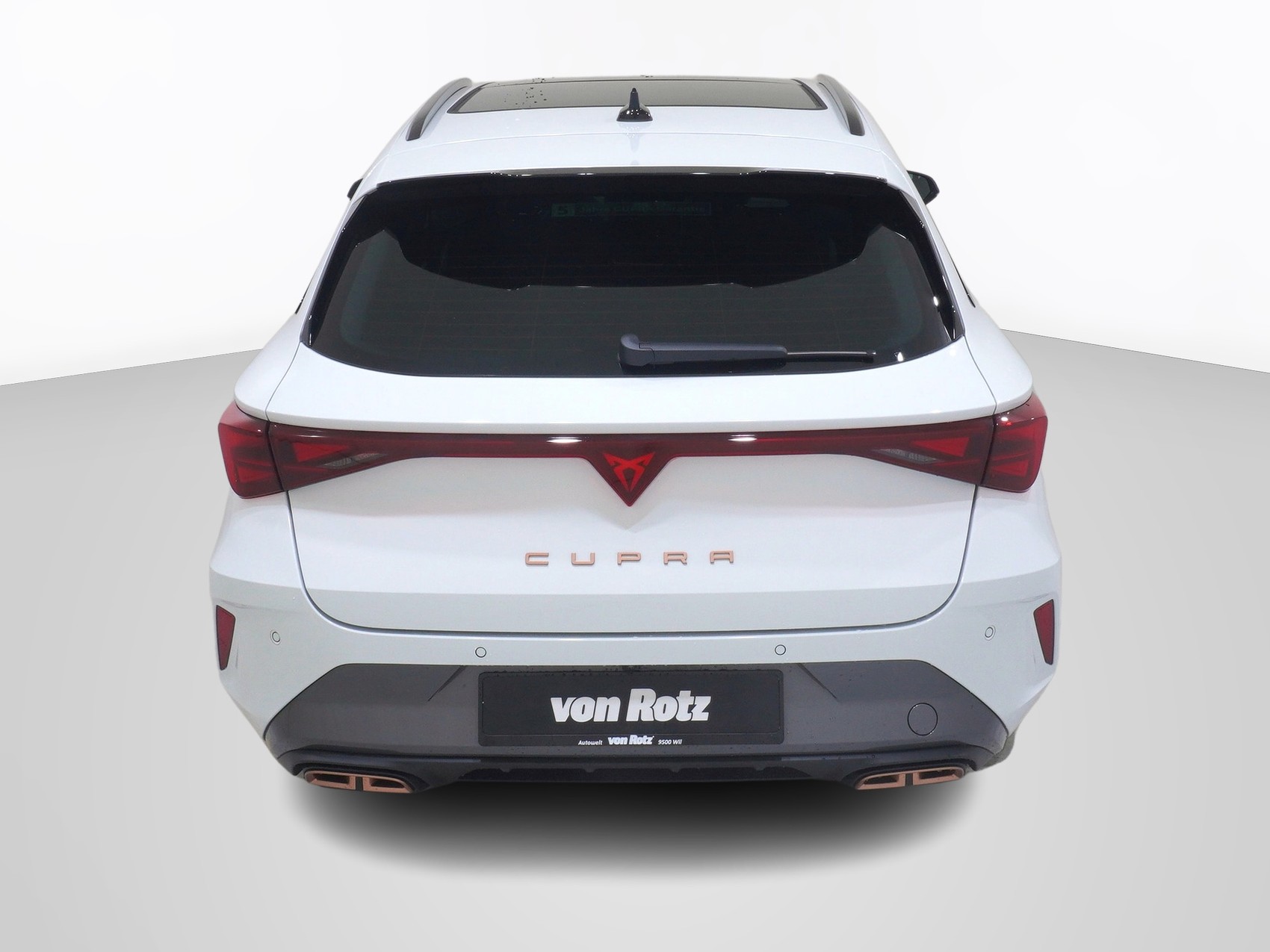 CUPRA Leon ST 1.5 eHybrid VZ DSG-image-2