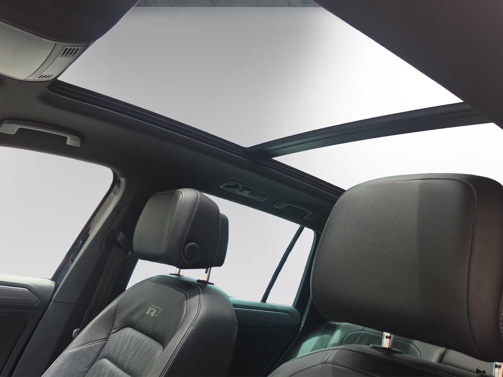VW Tiguan 2.0TSI Highline 4Motion DSG-image-14
