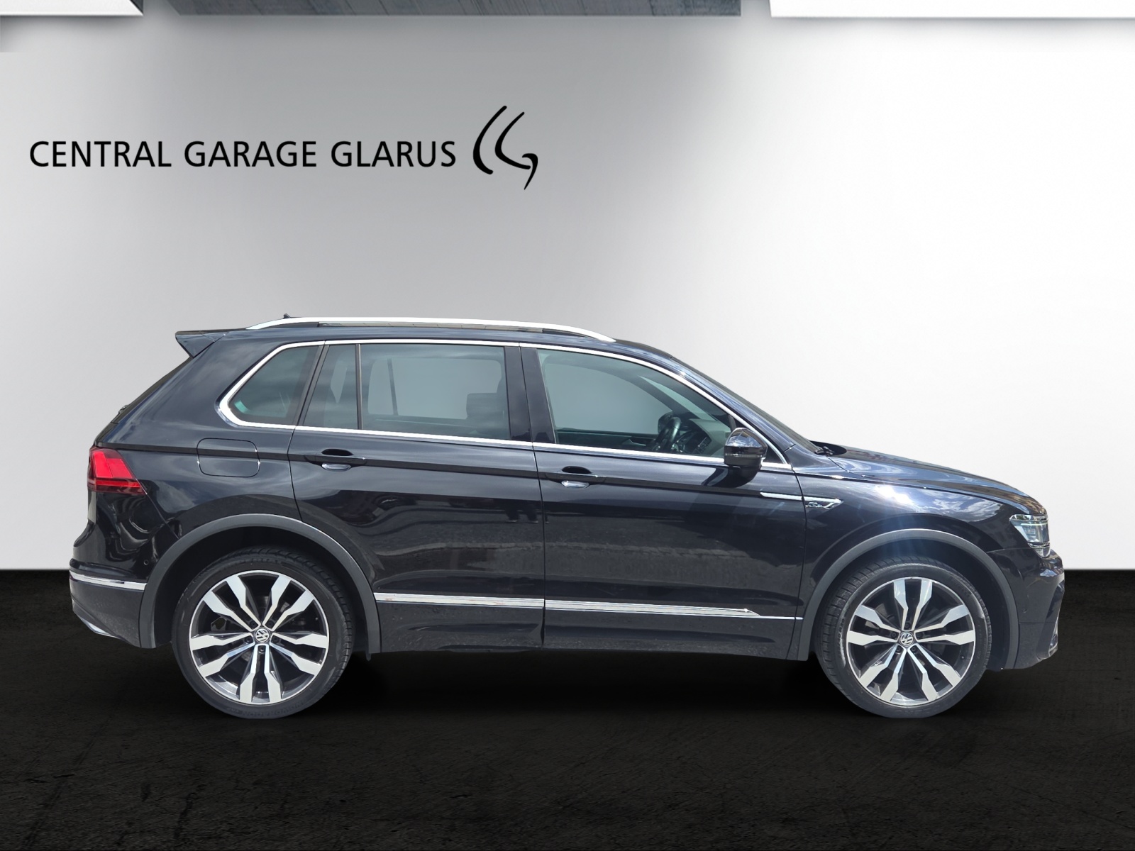 VW Tiguan 2.0TSI Highline 4Motion DSG-image-4