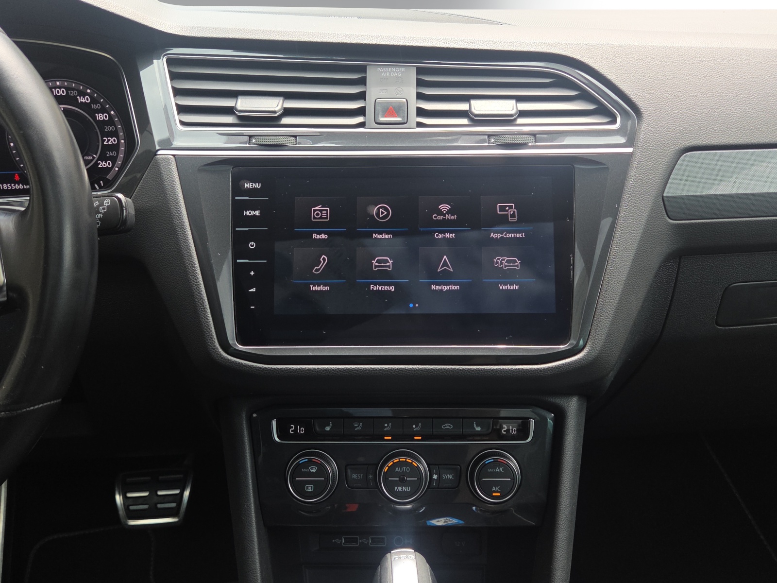 VW Tiguan 2.0TSI Highline 4Motion DSG-image-13