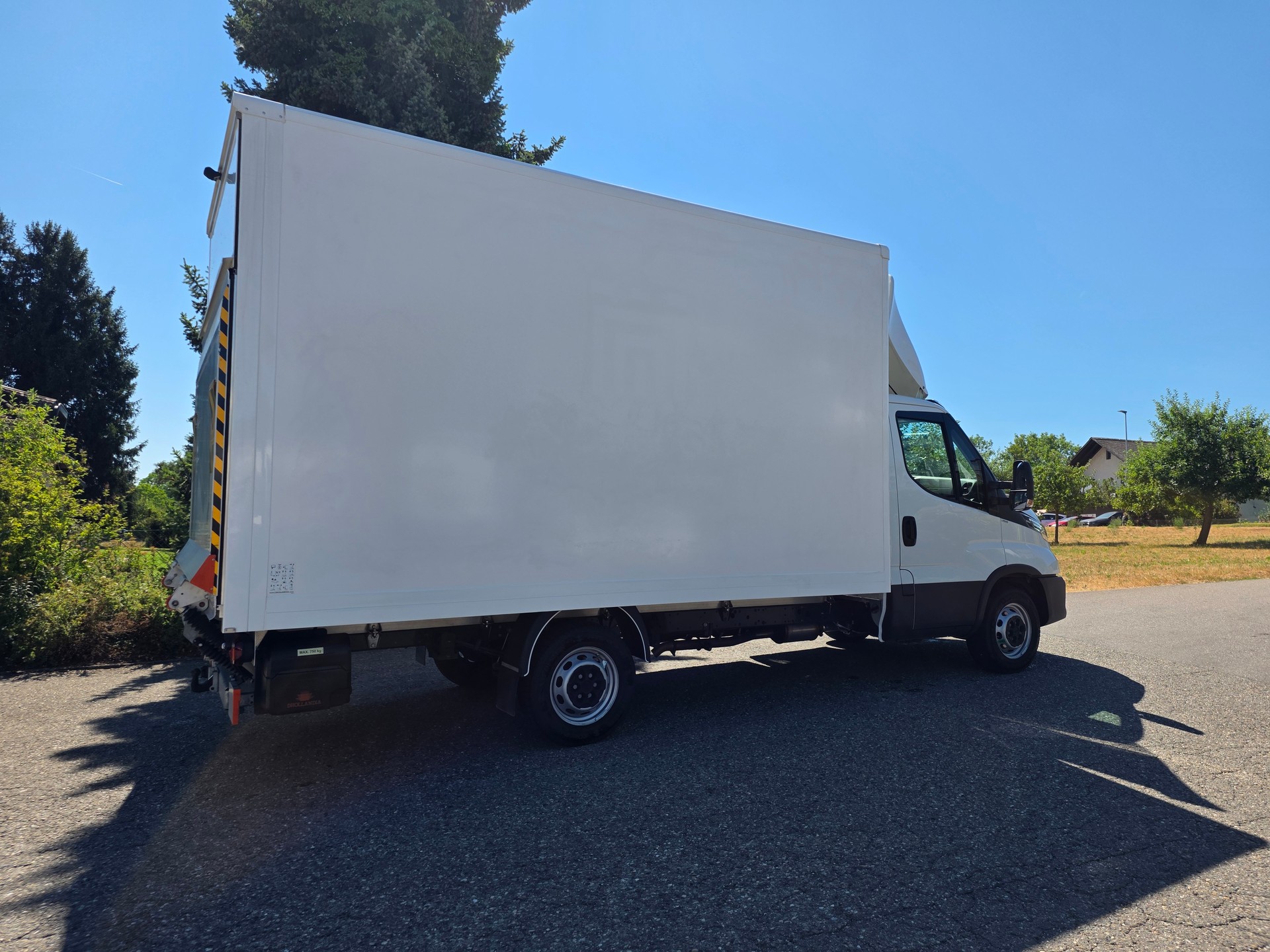 IVECO 35 S 18H A8-image-2