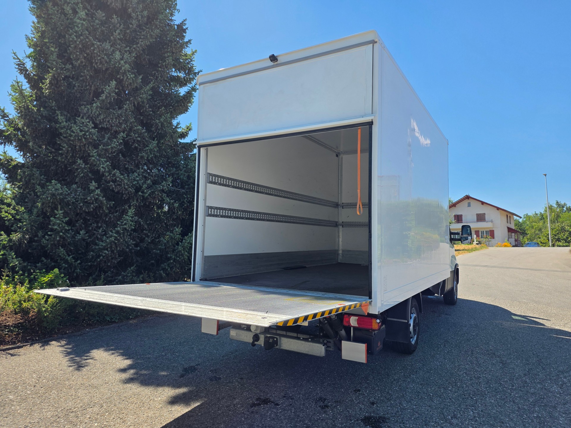 IVECO 35 S 18H A8-image-4
