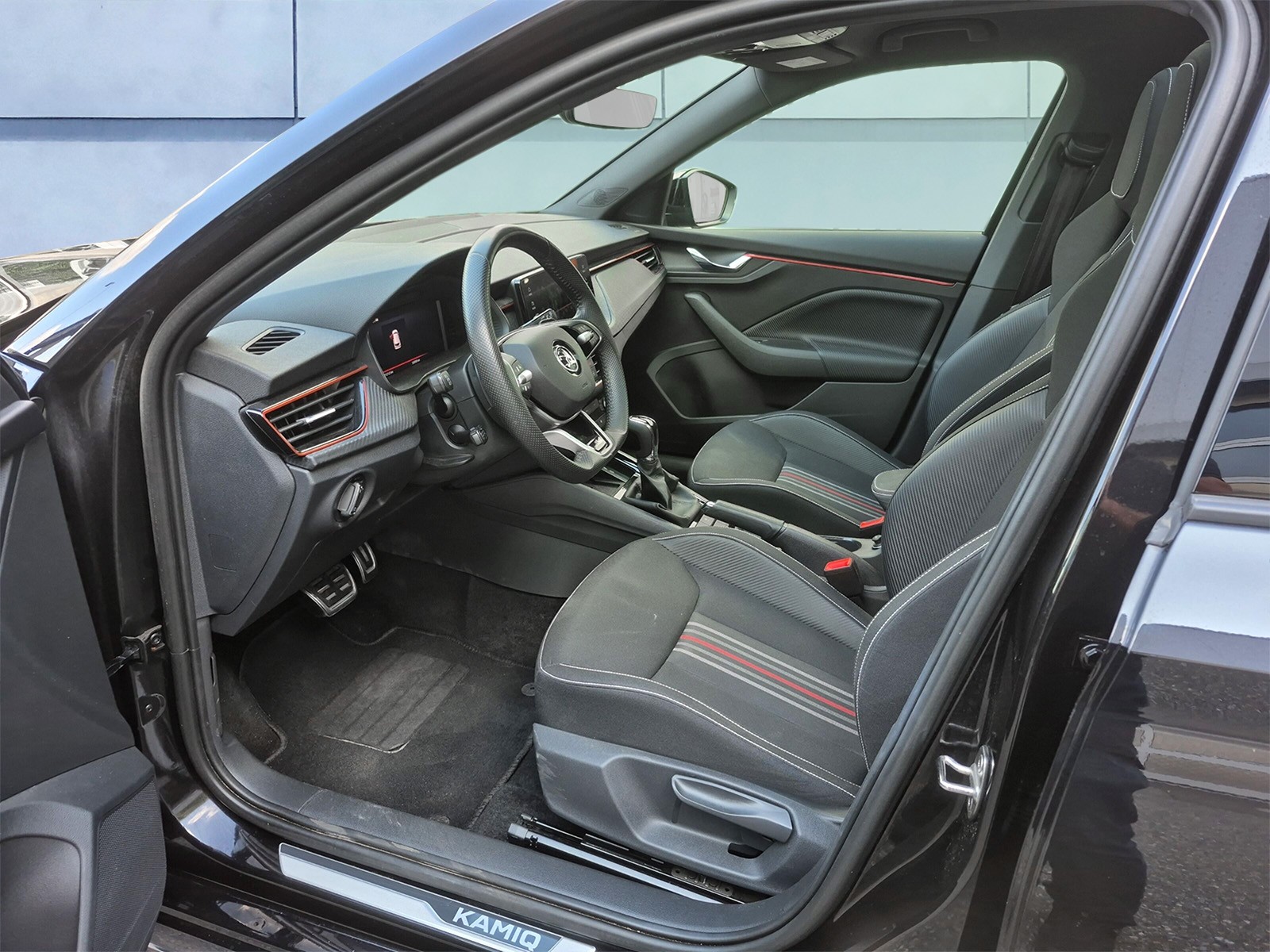 SKODA Kamiq 1.5 TSI Monte Carlo DSG-image-9