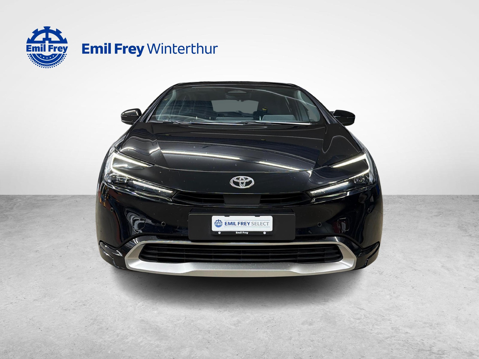 TOYOTA Prius 2.0 Plug-In-Hybrid Style-image-7