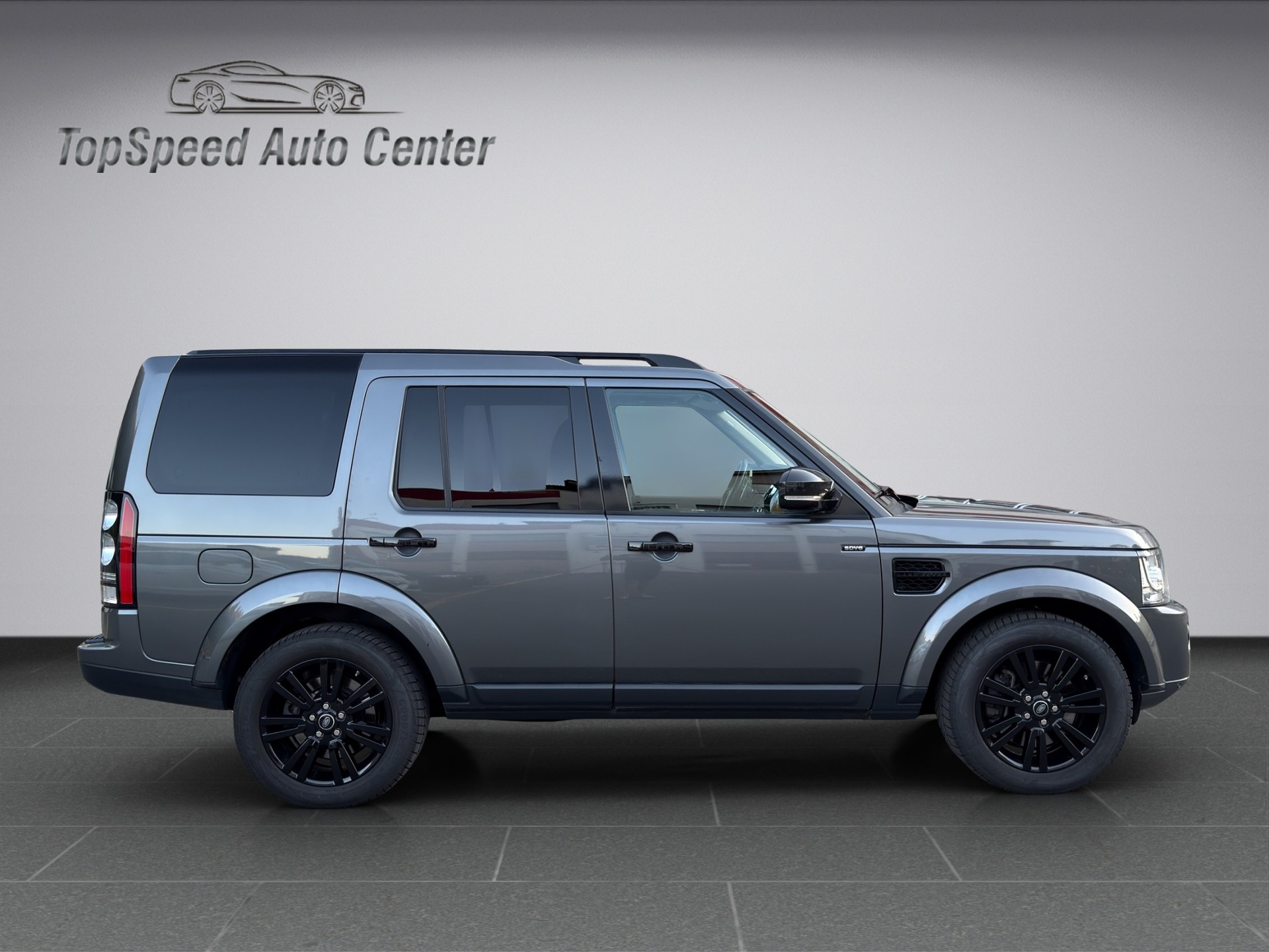 LAND ROVER Discovery 3.0 SDV6 HSE Luxury Automatic-image-4