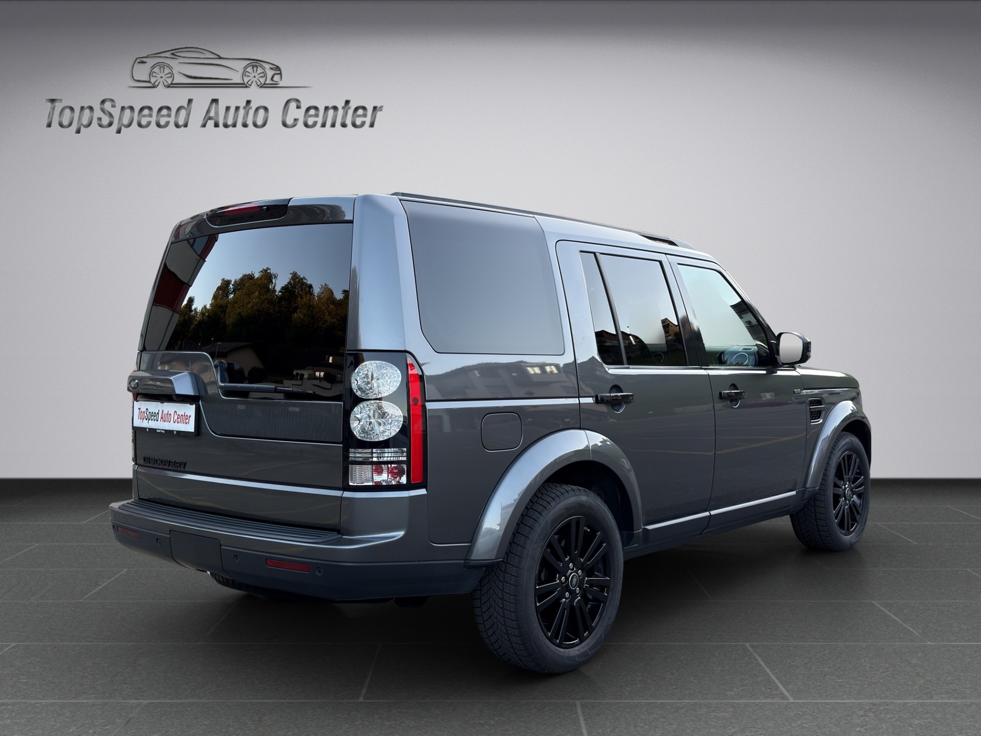 LAND ROVER Discovery 3.0 SDV6 HSE Luxury Automatic-image-5