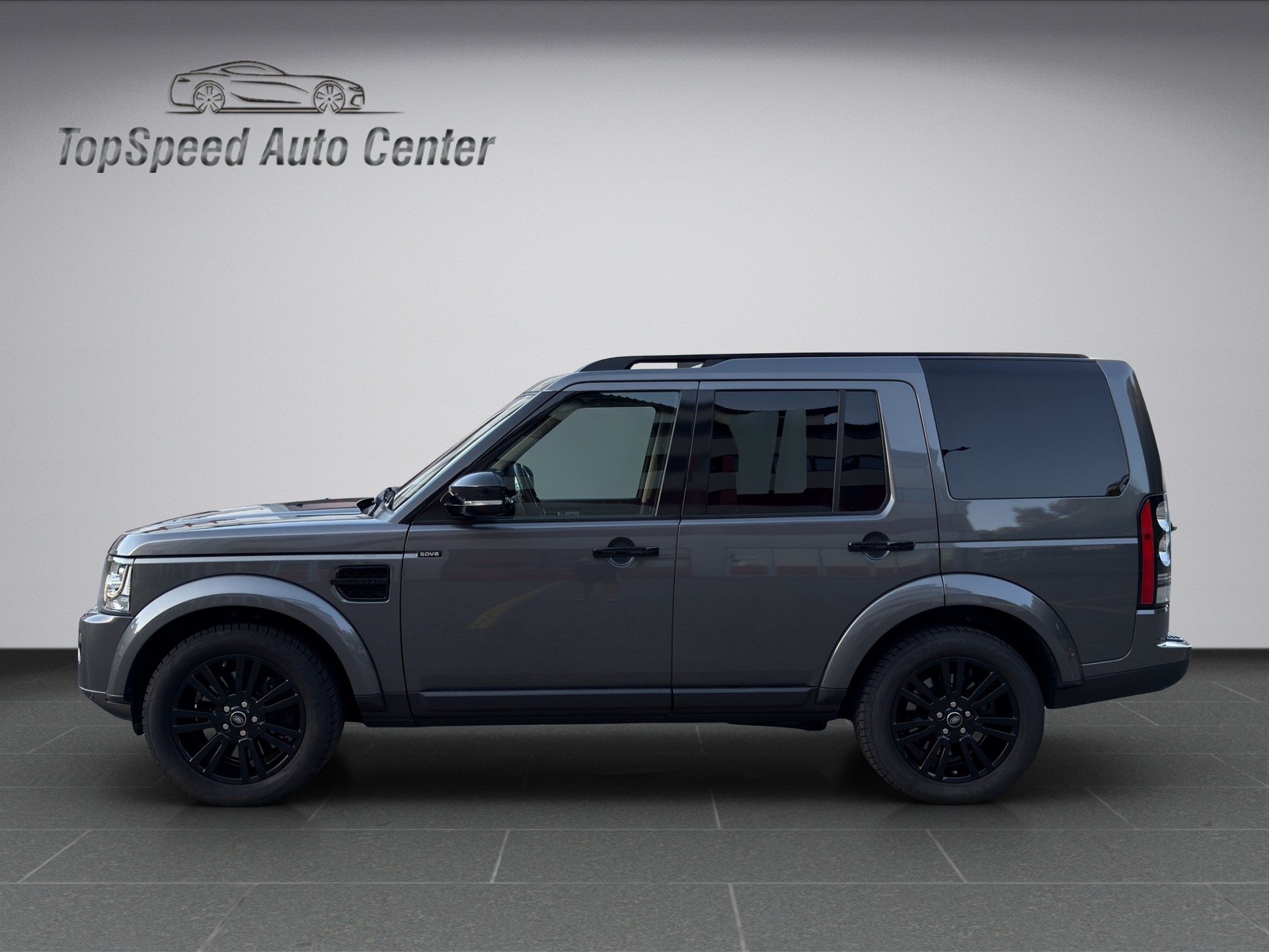 LAND ROVER Discovery 3.0 SDV6 HSE Luxury Automatic-image-2