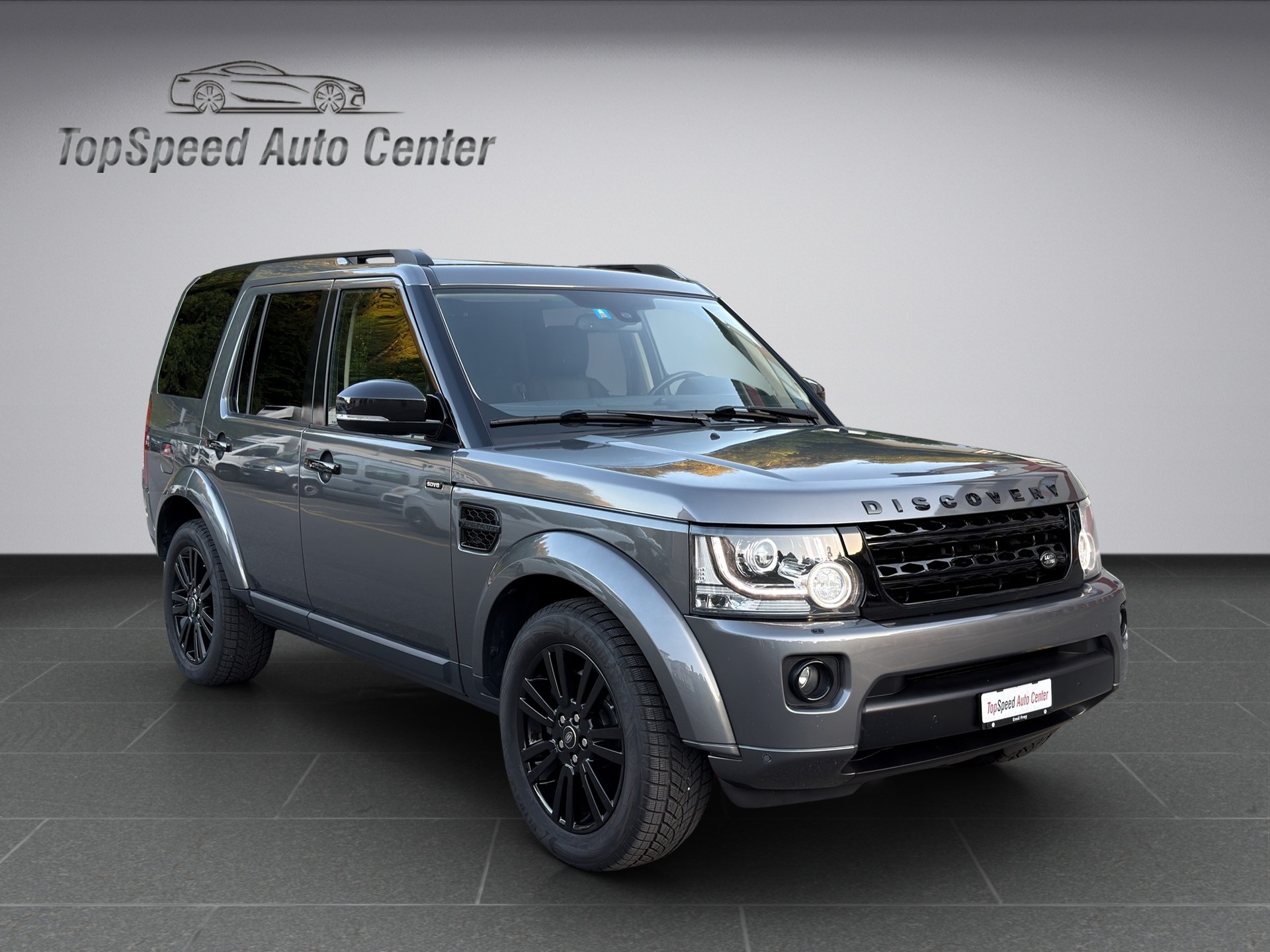 LAND ROVER Discovery 3.0 SDV6 HSE Luxury Automatic-image-3