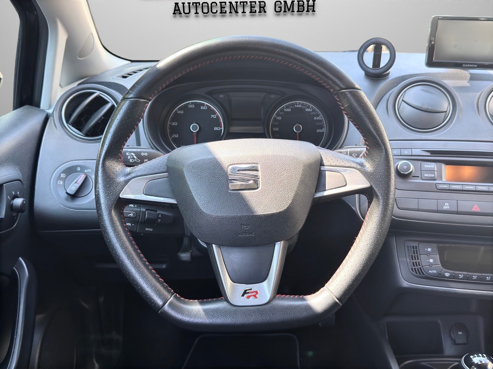 SEAT Ibiza 1.2 TSI FR Stopp-Start-image-9