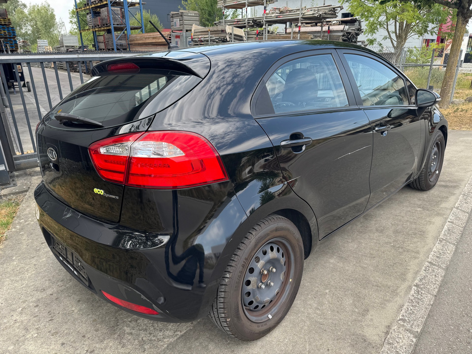 KIA Rio 1.4 CVVT Style-image-4