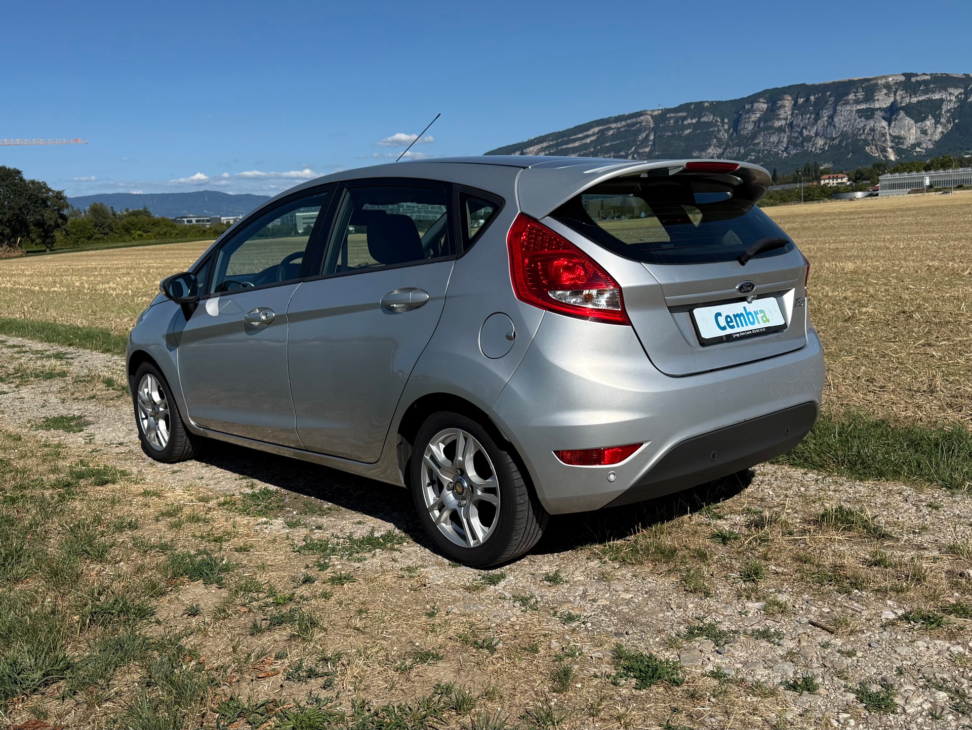 FORD Fiesta 1.4 16V Titanium-image-5