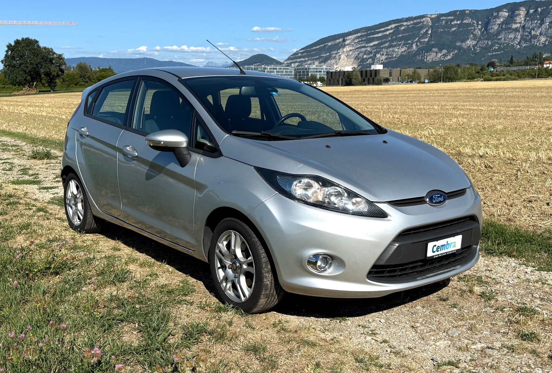 FORD Fiesta 1.4 16V Titanium-image-2
