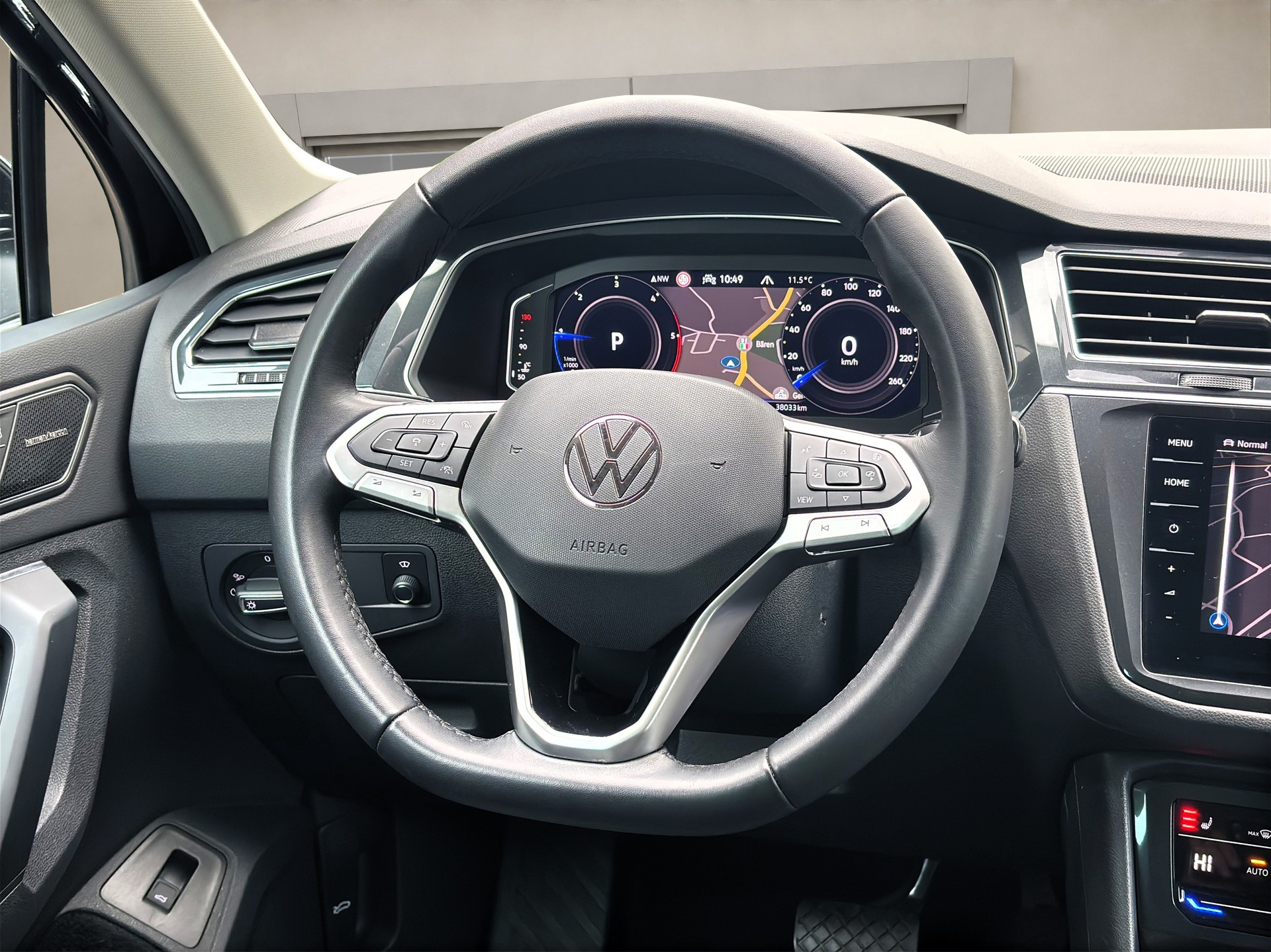 VW Tiguan 2.0 TDI SCR Elegance❗VOLLLEDER ❗4Motion DSG ✅CH-Fahrzeug & Frisch ab Service✅-image-13