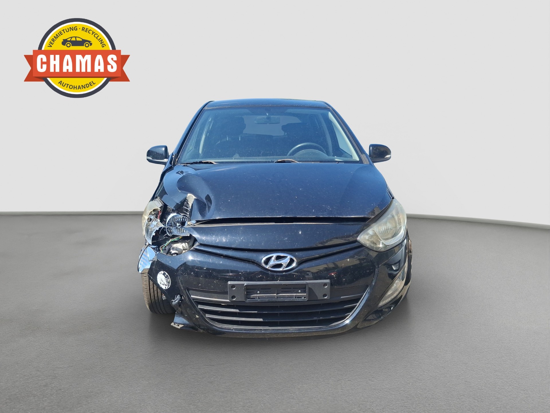 HYUNDAI i20 1.4 Amplia-image-1