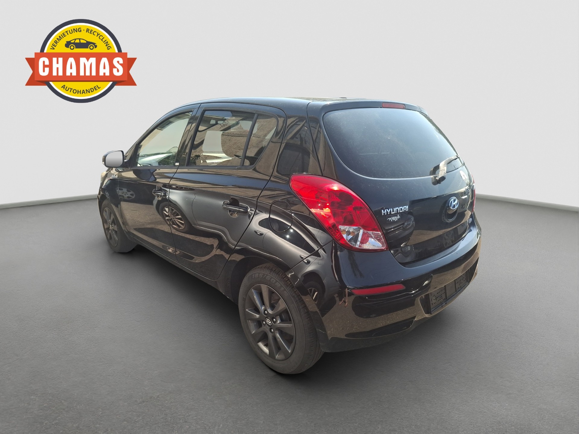 HYUNDAI i20 1.4 Amplia-image-4