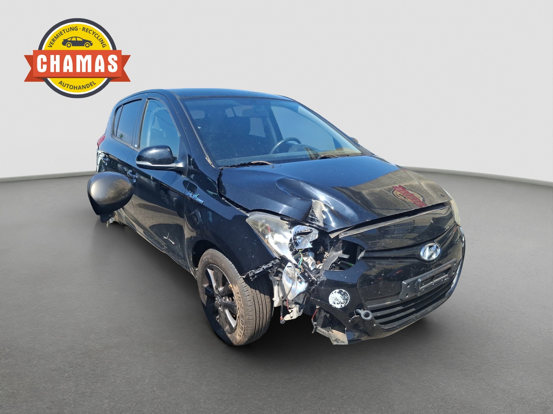 HYUNDAI i20 1.4 Amplia-image-2