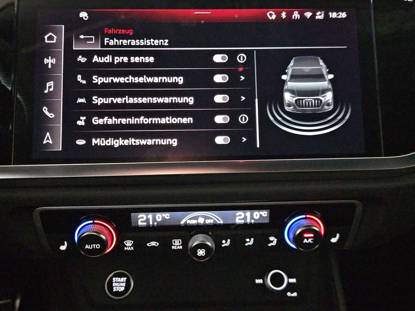 AUDI Q3 Sportback 40 TFSI S line quattro S-tronic-image-16