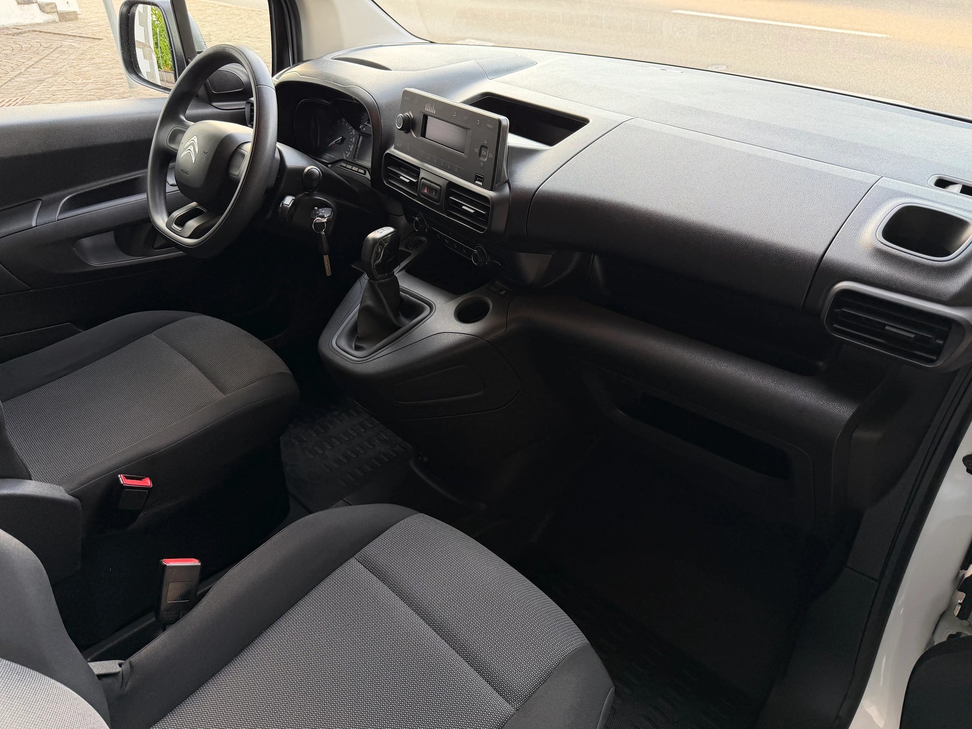 CITROEN Berlingo Van 1.5 Blue HDi / Ab MFK / Service gepflegt/ 36 Monate Garantie/ Anhängerkupplung 1350kg / Klima / Tempomat-image-10