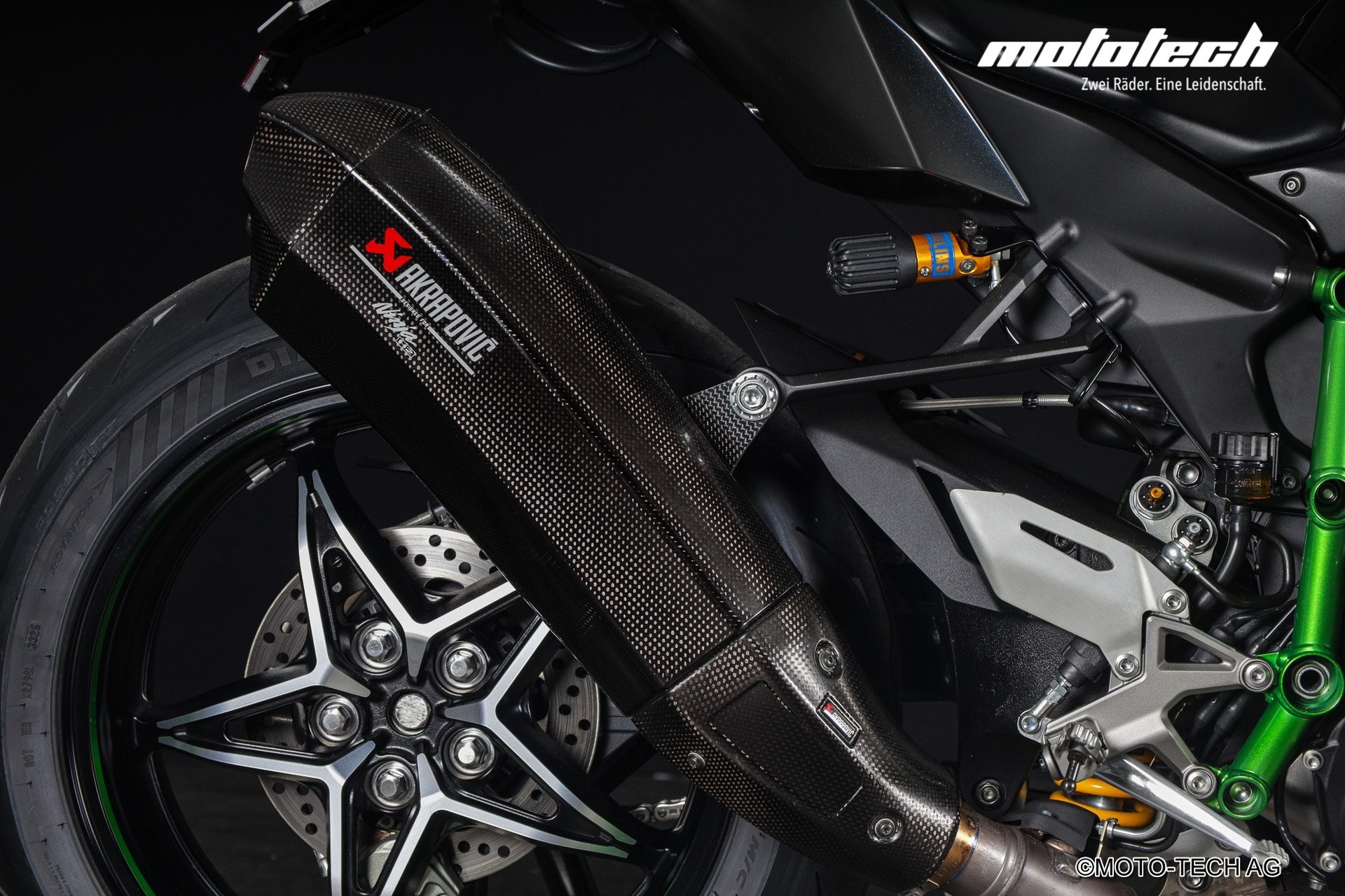 KAWASAKI Ninja H2 Carbon ABS AKRAPOVIC-image-8