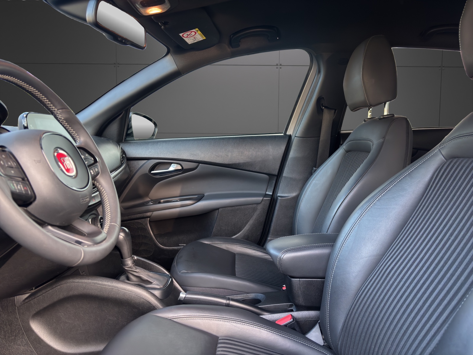 FIAT Tipo 1.6MJ Station Wagon S-Design DCT-image-2