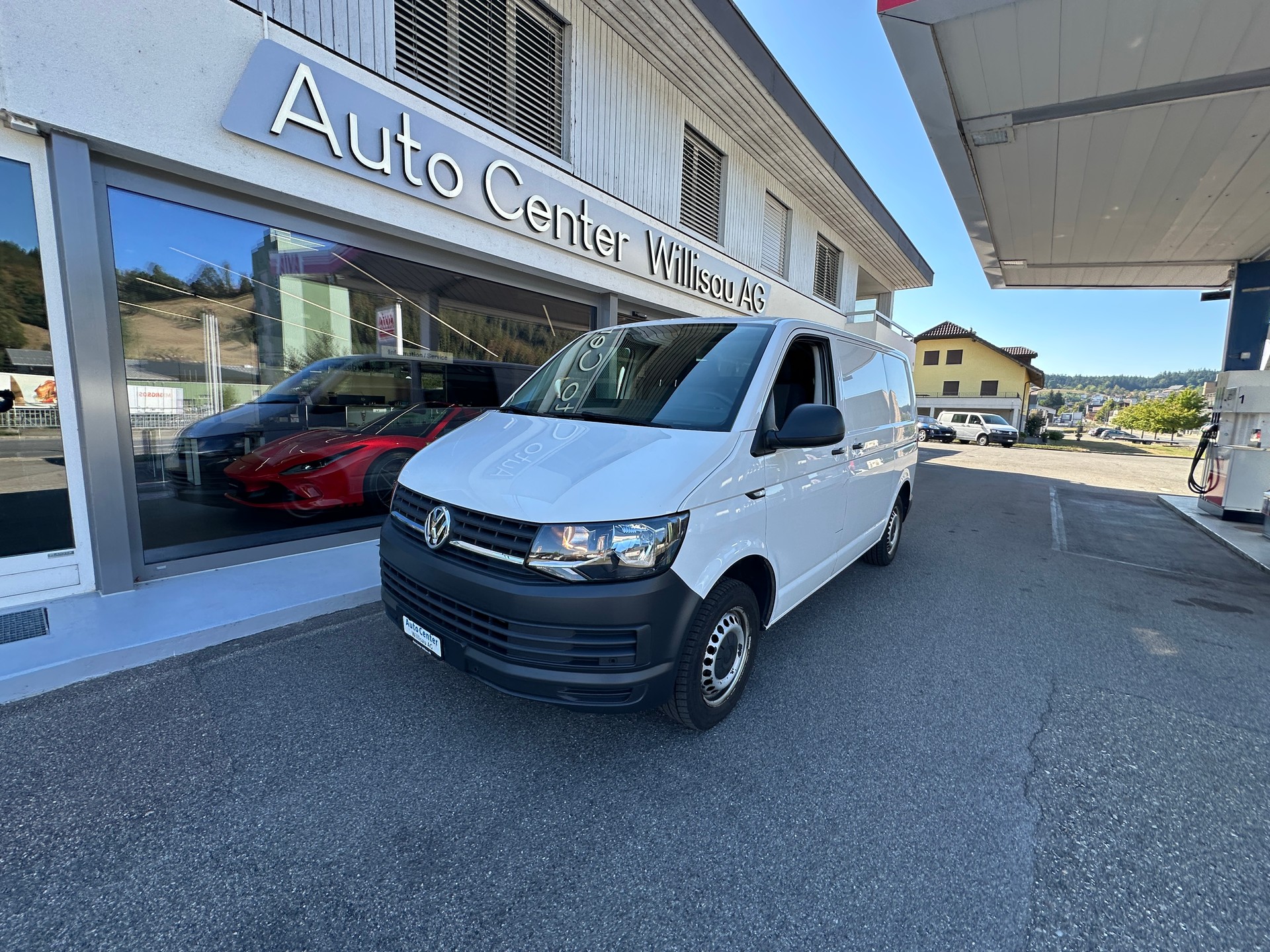 VW T6 2.0 Kasten 3000 TDI DSG 150 PS-image-1