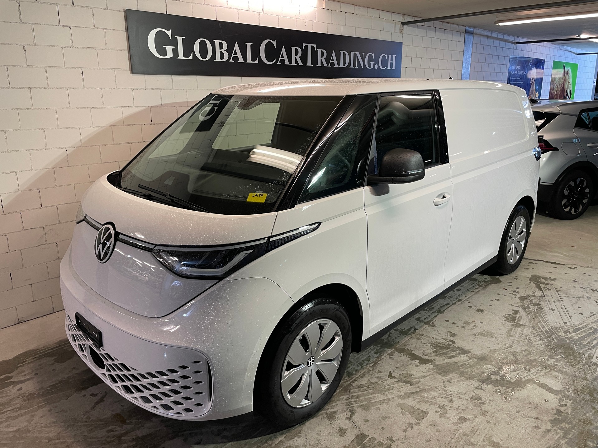 VW ID. Buzz Cargo-image-0