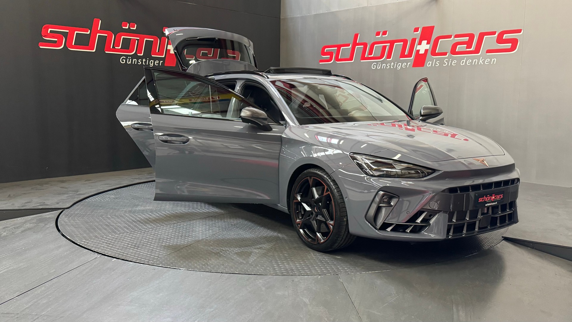 CUPRA LEON ST 2.0 TSI VZ DSG 4Drive-image-8