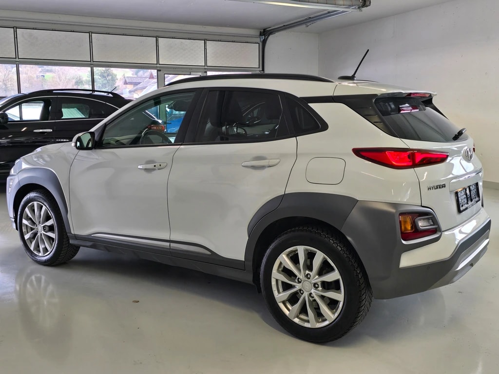 HYUNDAI Kona 1.6 T-GDi Launch Plus 4WD DCT-image-4
