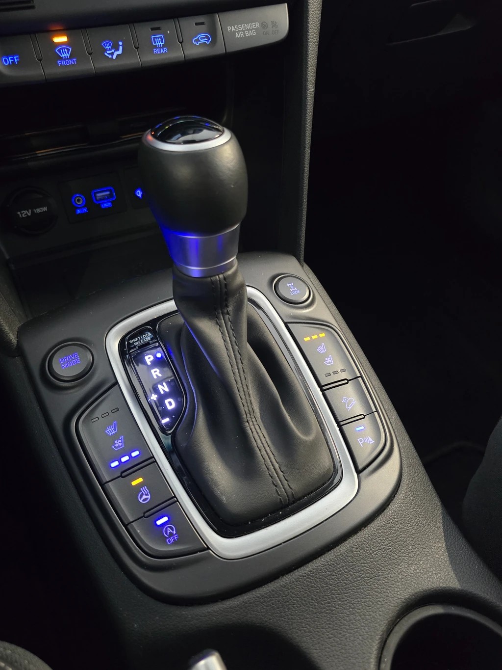 HYUNDAI Kona 1.6 T-GDi Launch Plus 4WD DCT-image-9